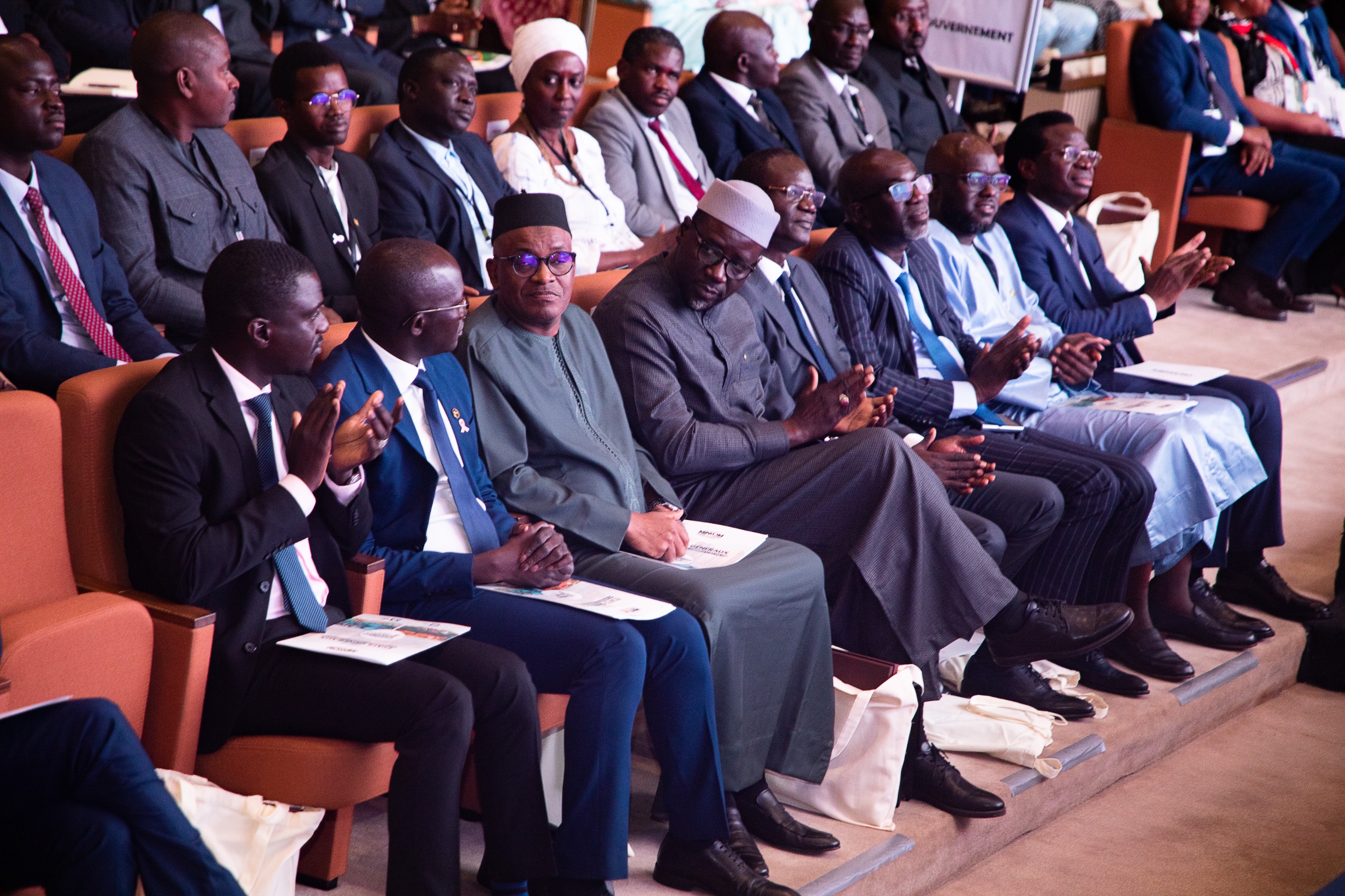 𝐄́𝐭𝐚𝐭𝐬 𝐆𝐞́𝐧𝐞́𝐫𝐚𝐮𝐱 𝐝𝐞 𝐥’𝐈𝐧𝐝𝐮𝐬𝐭𝐫𝐢𝐞, 𝐝𝐞𝐬 𝐏𝐌𝐄/𝐏𝐌𝐈 𝐞𝐭 𝐝𝐮 𝐂𝐨𝐦𝐦𝐞𝐫𝐜𝐞.