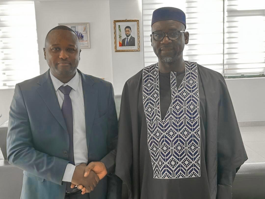 𝐂𝐨𝐥𝐥𝐚𝐛𝐨𝐫𝐚𝐭𝐢𝐨𝐧 𝐞𝐧𝐭𝐫𝐞 𝐥𝐞 𝐌𝐢𝐧𝐢𝐬𝐭𝐞̀𝐫𝐞 𝐝𝐞 𝐥𝐚 𝐌𝐢𝐜𝐫𝐨𝐟𝐢𝐧𝐚𝐧𝐜𝐞 𝐞𝐭 𝐥'𝐎𝐐𝐒𝐅 𝐩𝐨𝐮𝐫 𝐝𝐞𝐬 𝐒𝐞𝐫𝐯𝐢𝐜𝐞𝐬 𝐅𝐢𝐧𝐚𝐧𝐜𝐢𝐞𝐫𝐬 𝐈𝐧𝐜𝐥𝐮𝐬𝐢𝐟𝐬 !