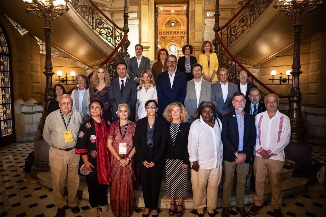  𝐋'𝐀𝐒𝐄𝐓𝐓 𝐫𝐞́𝐮𝐧𝐢𝐭 𝐬𝐨𝐧 𝐂𝐨𝐧𝐬𝐞𝐢𝐥 𝐜𝐨𝐧𝐬𝐮𝐥𝐭𝐚𝐭𝐢𝐟 𝐢𝐧𝐭𝐞𝐫𝐧𝐚𝐭𝐢𝐨𝐧𝐚𝐥 𝐩𝐨𝐮𝐫 𝐮𝐧𝐞 𝐞́𝐜𝐨𝐧𝐨𝐦𝐢𝐞 𝐬𝐨𝐜𝐢𝐚𝐥𝐞 𝐦𝐨𝐧𝐝𝐢𝐚𝐥𝐞 𝐞𝐧 𝐄𝐬𝐩𝐚𝐠𝐧𝐞 !